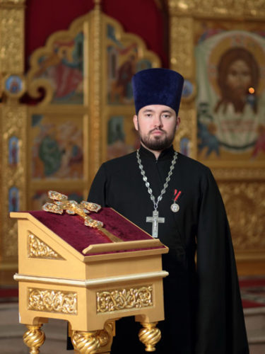 Священник Павел Жучкин