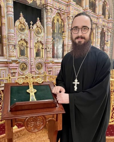 Священник Владислав Бараненко