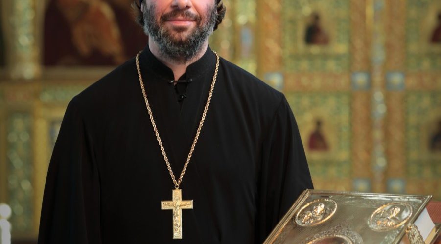 Священник Александр Заломин