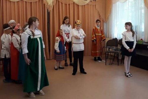 Пасхальное поздравление в социально-реабилитационном центре в Железнодорожном