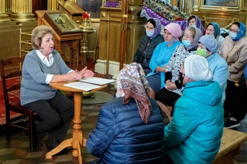 Встреча с директором Краеведческого музея в Троицком храме в Павлино
